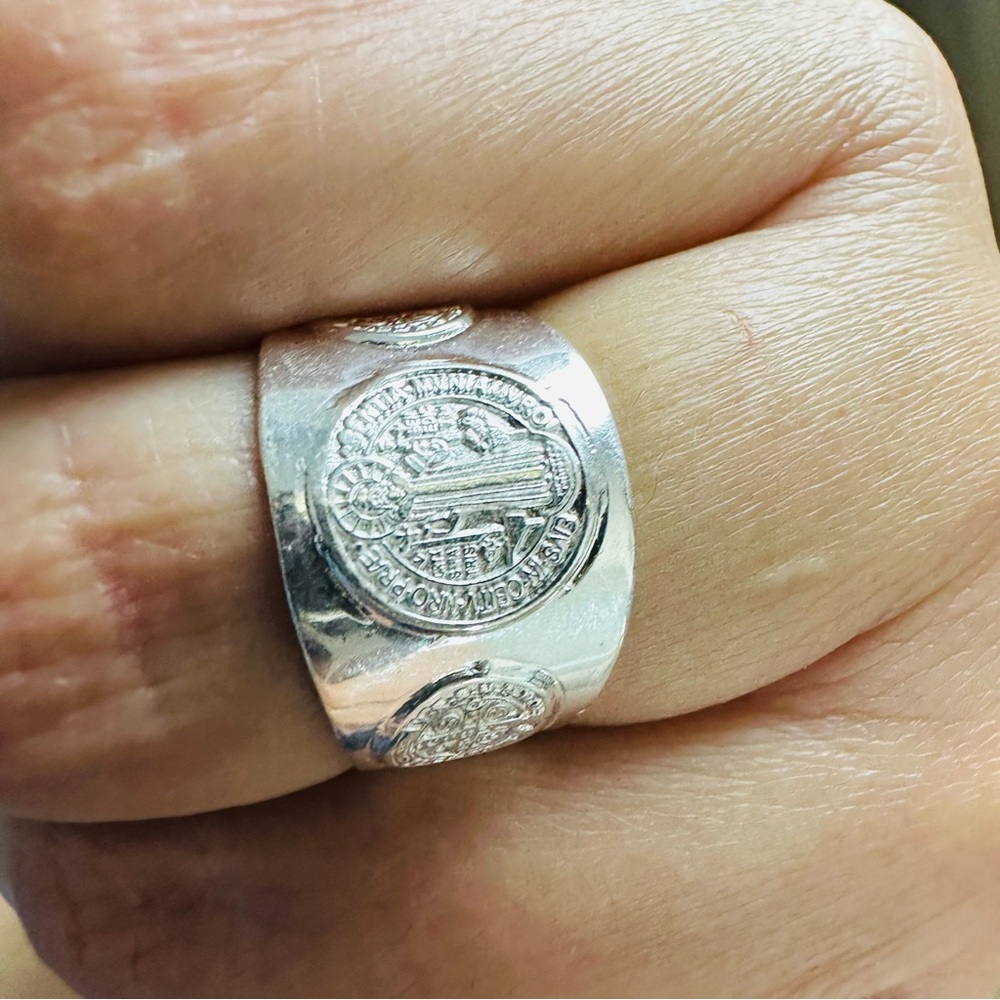 Silver Chunky Jewelry Ring with Engraved Saint Benedict Catholic Christian - Picture 10 of 16